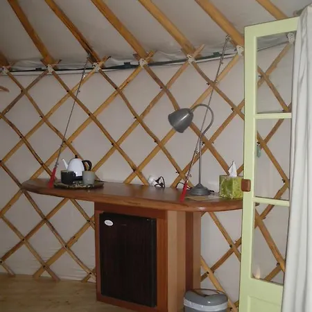 Mira Ceti Yurt Bed & Breakfast