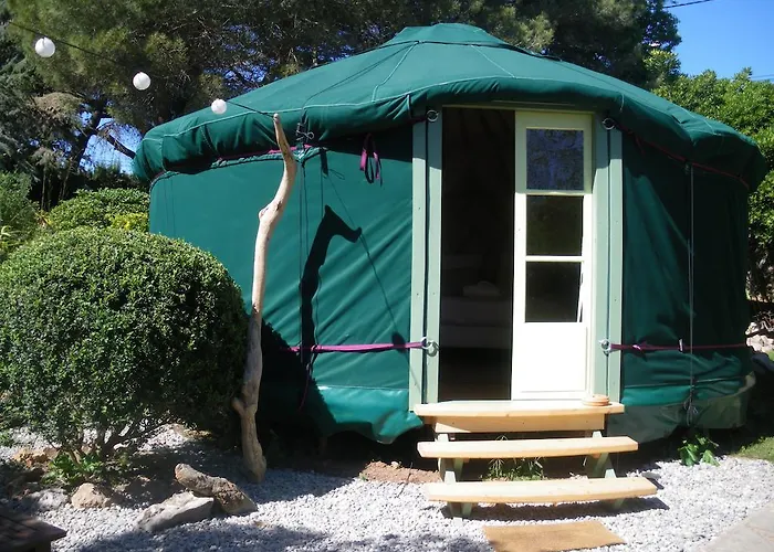 Mira Ceti Yurt Sète