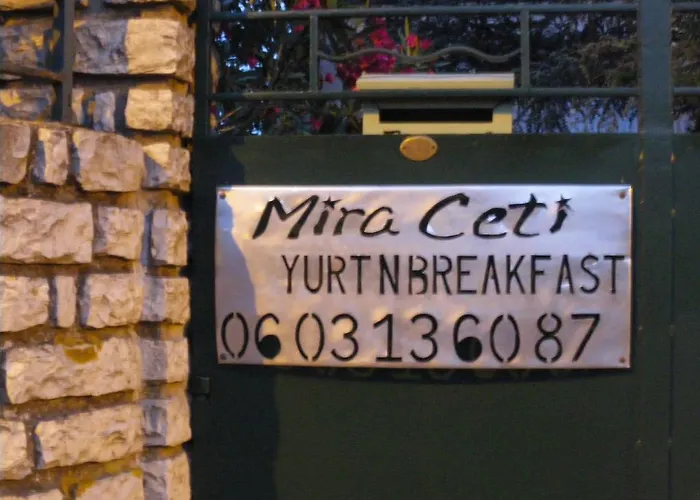 Bed & Breakfast Mira Ceti Yurt Sète